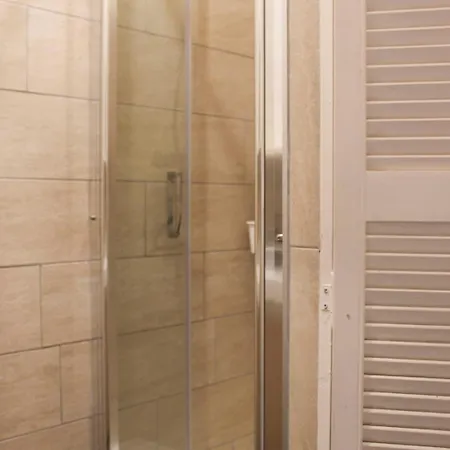 Apartamento Mezzanine Near Metro Line 13 *
